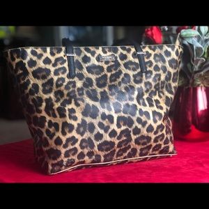 Animal print purse 👜